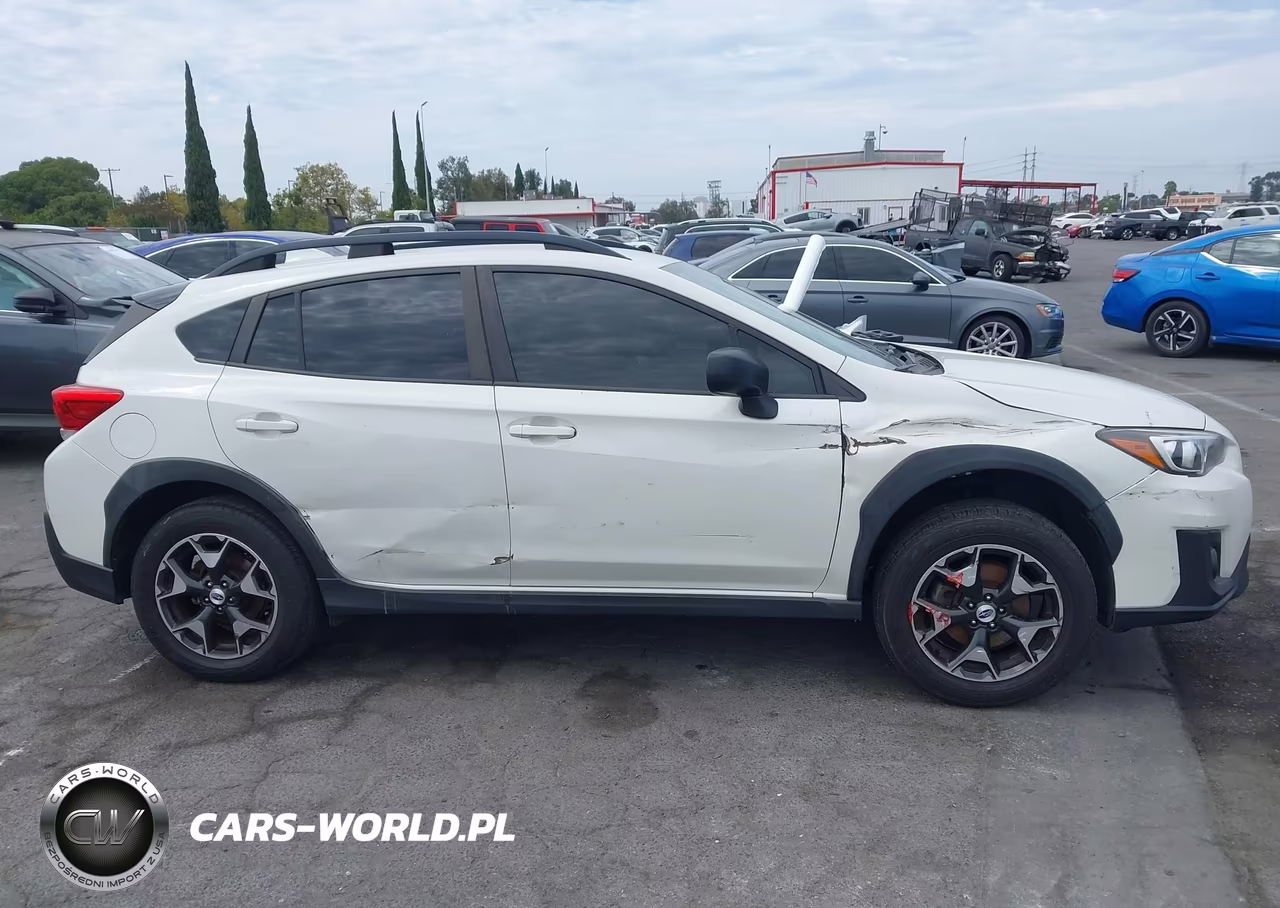 2018 Subaru Crosstrek 2.0I Premium VIN:JF2GTABC5J9250058 - 13