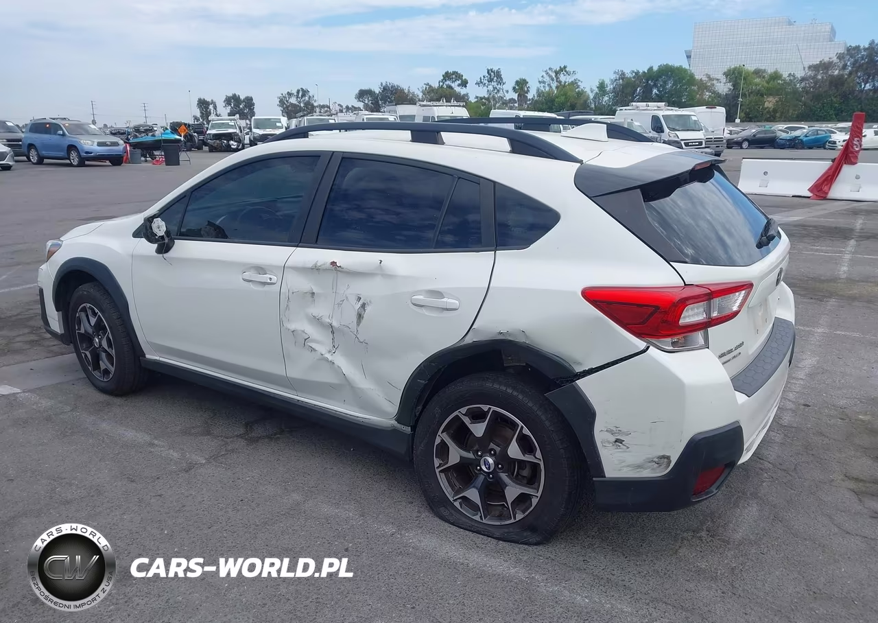2018 Subaru Crosstrek 2.0I Premium VIN:JF2GTABC5J9250058 - 3