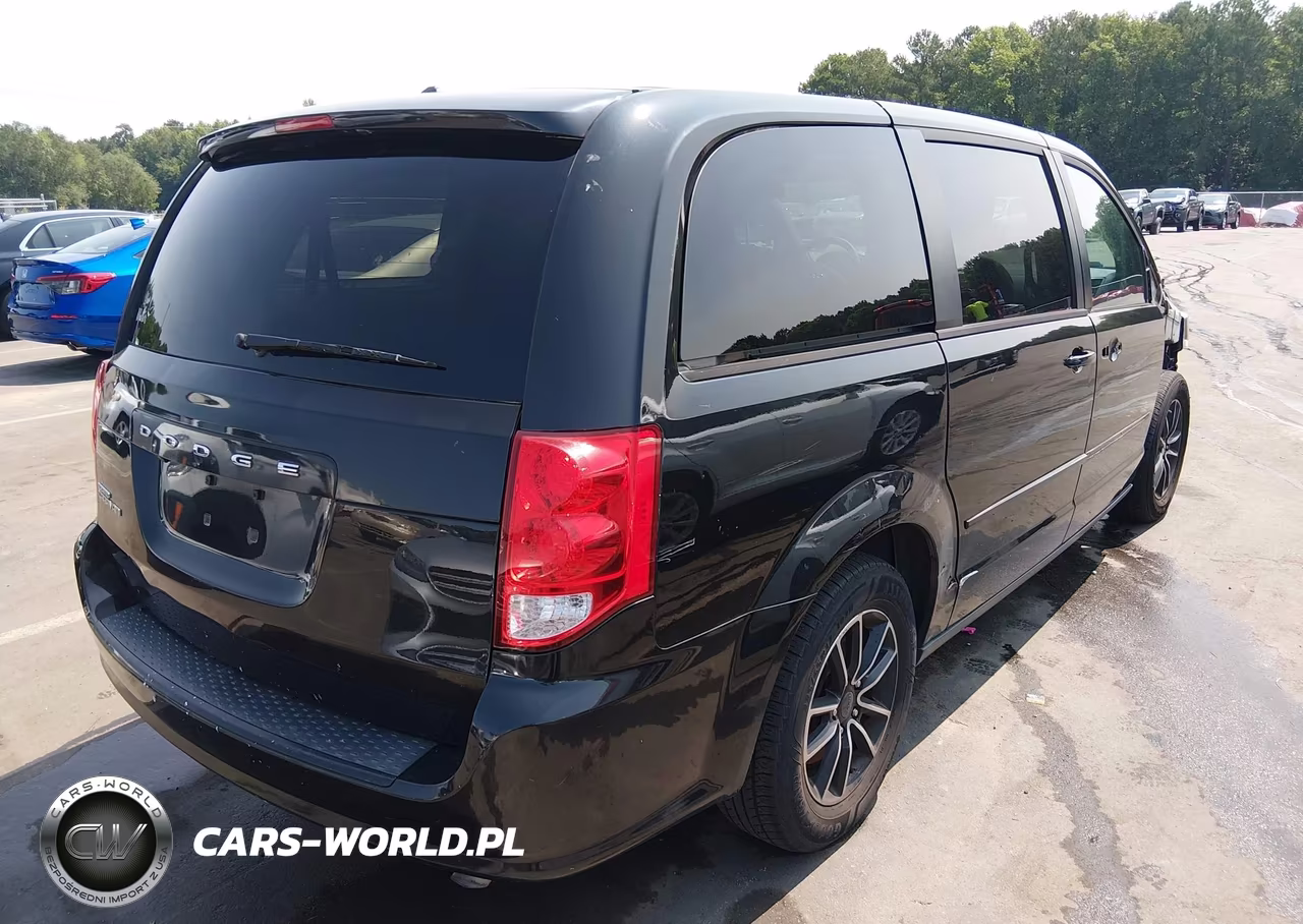 2015 Dodge Grand Caravan Sxt Plus VIN:2C4RDGCG3FR653918 - 4