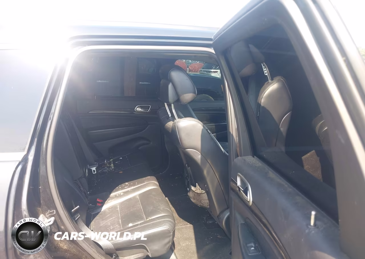 2012 Jeep Grand Cherokee Laredo VIN:1C4RJFAG4CC321514 - 8