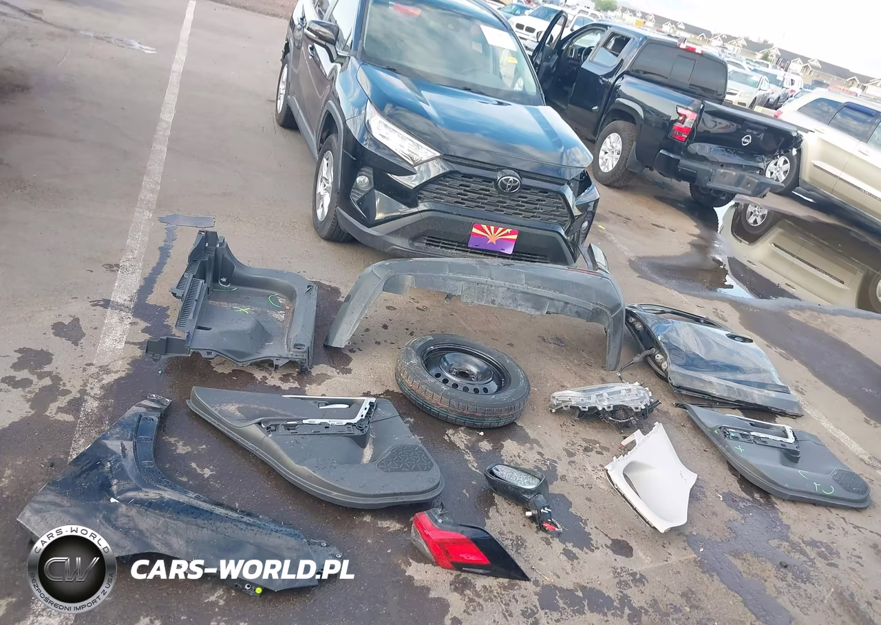 2020 Toyota Rav4 Xle VIN:JTMW1RFV3LJ020191 - 12