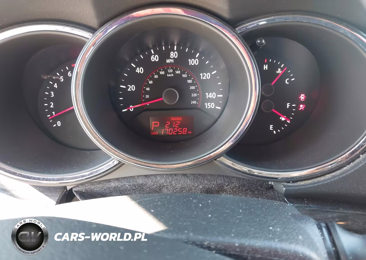 2011 Kia Sorento Lx VIN:5XYKT3A19BG125990 - 7