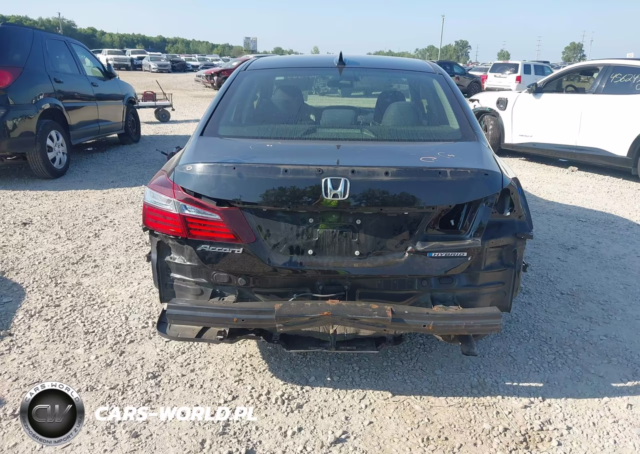 2017 Honda Accord Hybrid VIN:JHMCR6F33HC010263 - 16