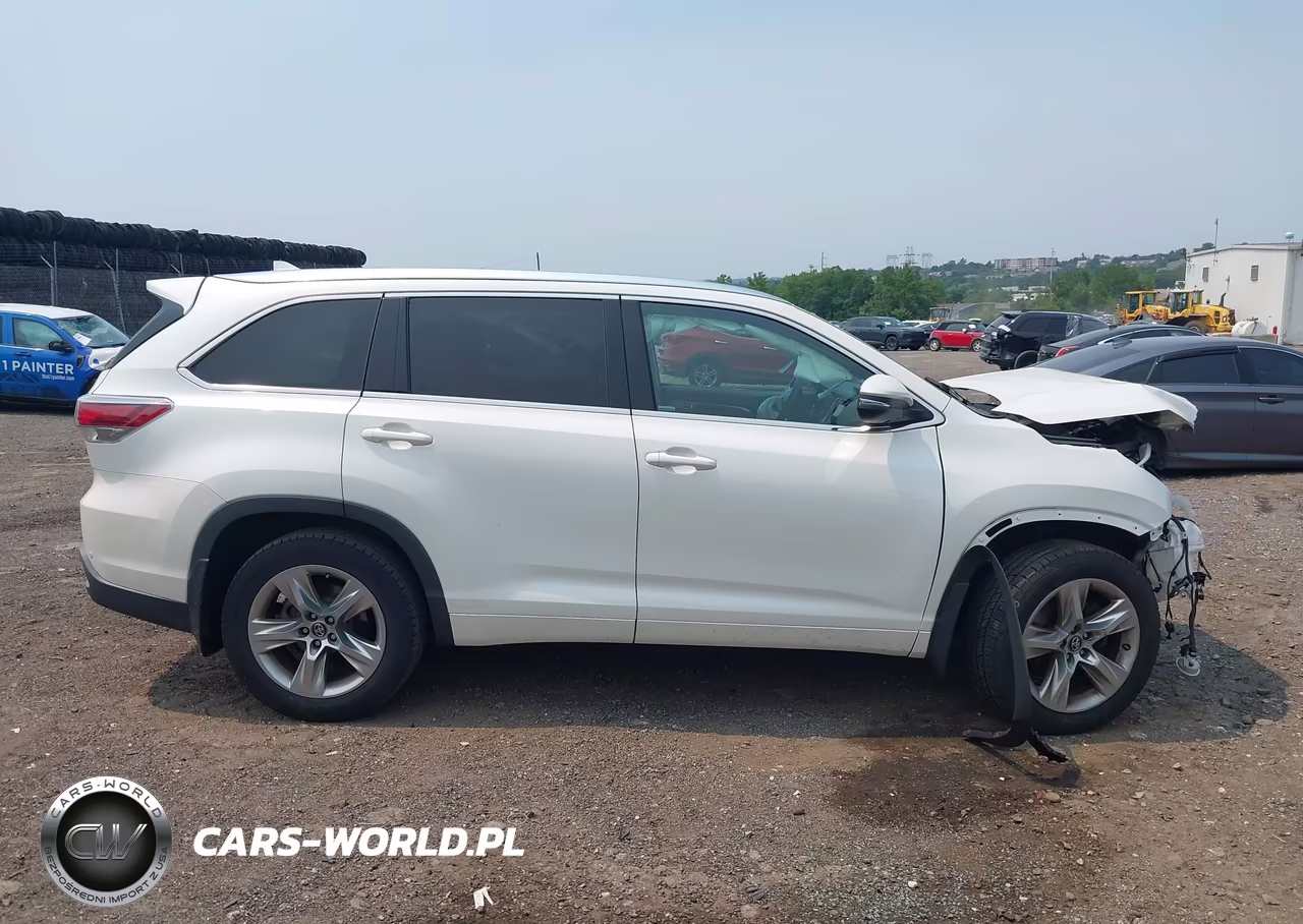 2016 Toyota Highlander Limited V6 VIN:5TDDKRFH3GS352154 - 13