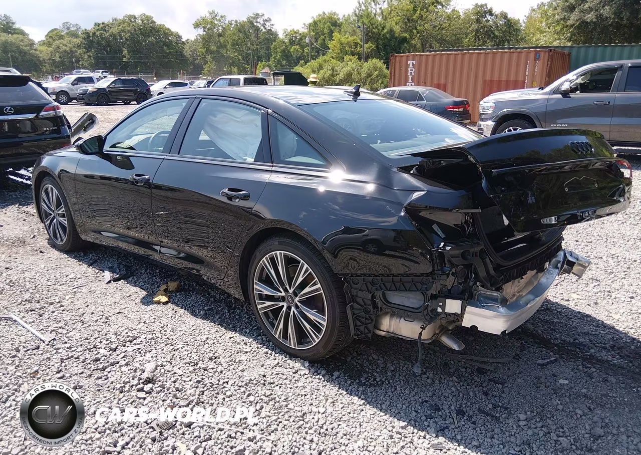 2024 Audi A6 Premium 45 Tfsi Quattro S Tronic VIN:WAUD3BF2XRN034084 - 3