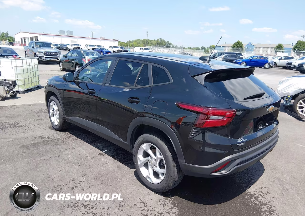 2025 Chevrolet Trax Fwd Ls VIN:KL77LFEP1SC284509 - 3