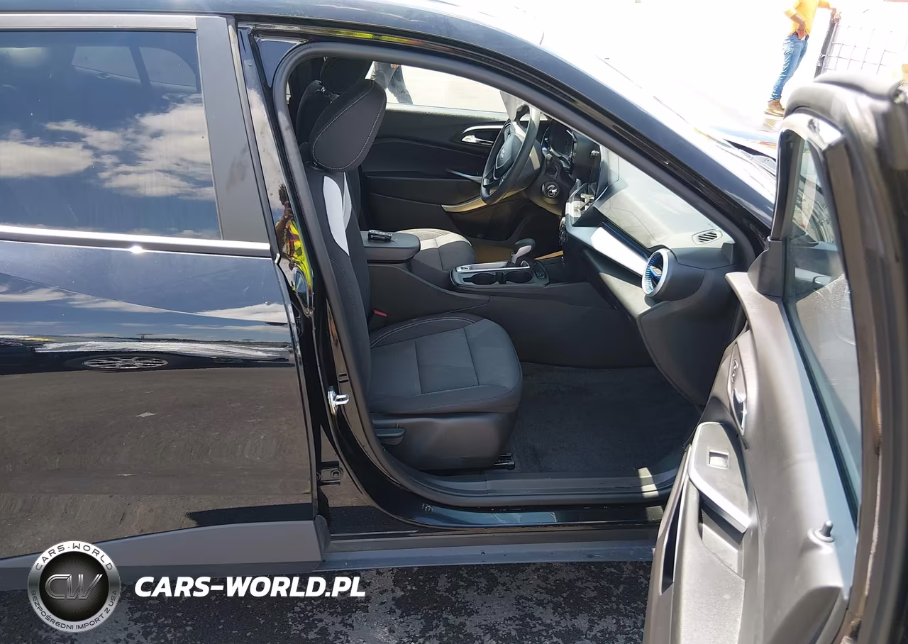 2025 Chevrolet Trax Fwd Ls VIN:KL77LFEP1SC284509 - 5