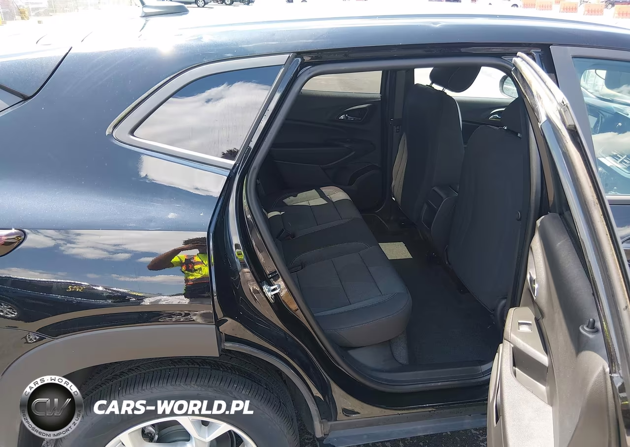 2025 Chevrolet Trax Fwd Ls VIN:KL77LFEP1SC284509 - 8