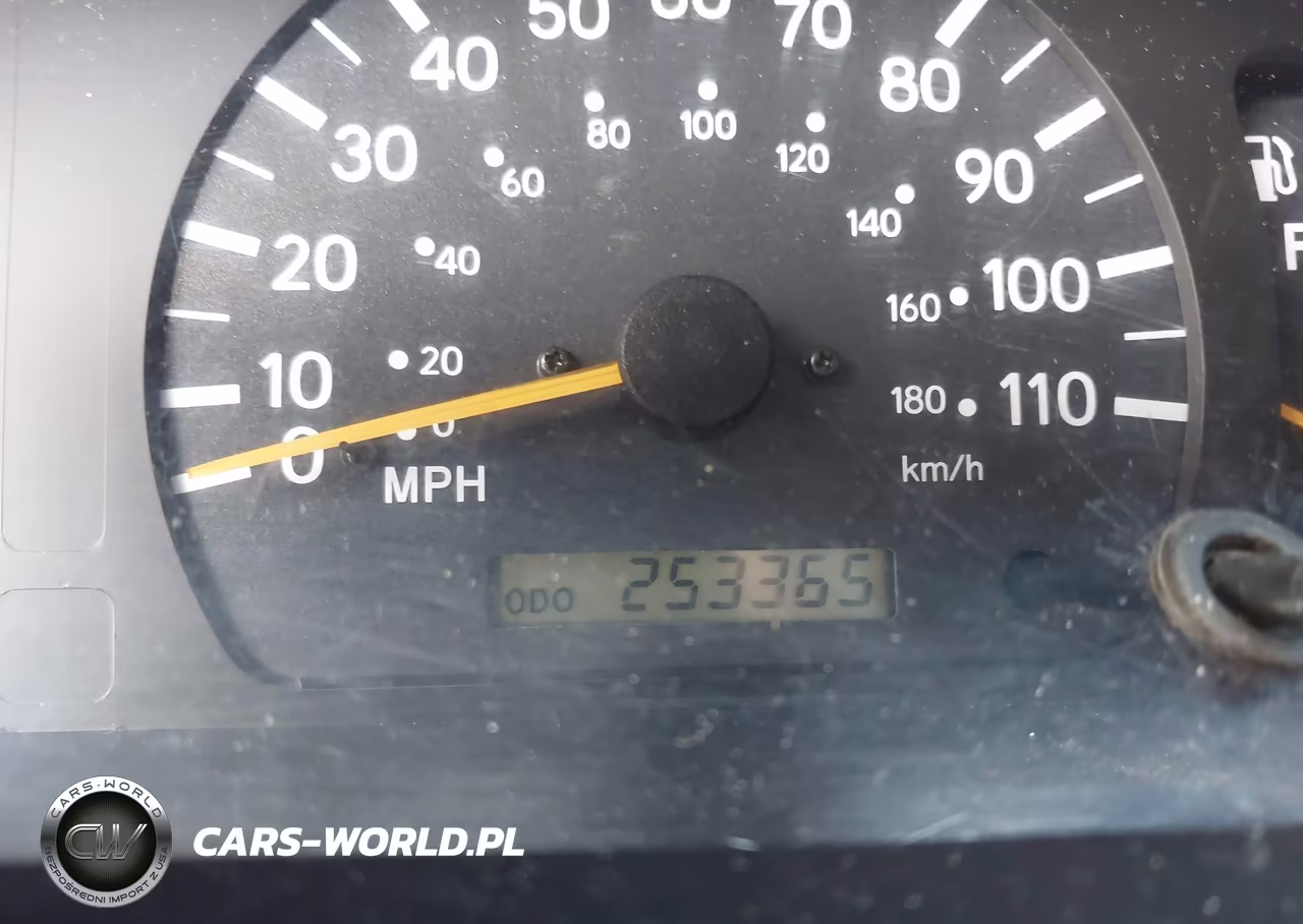 1998 Toyota Tacoma VIN:4TAVL52N1WZ095171 - 12