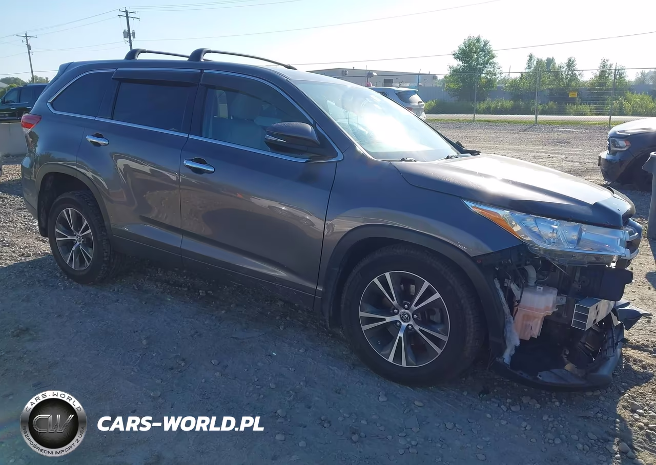 2017 Toyota Highlander Le Plus