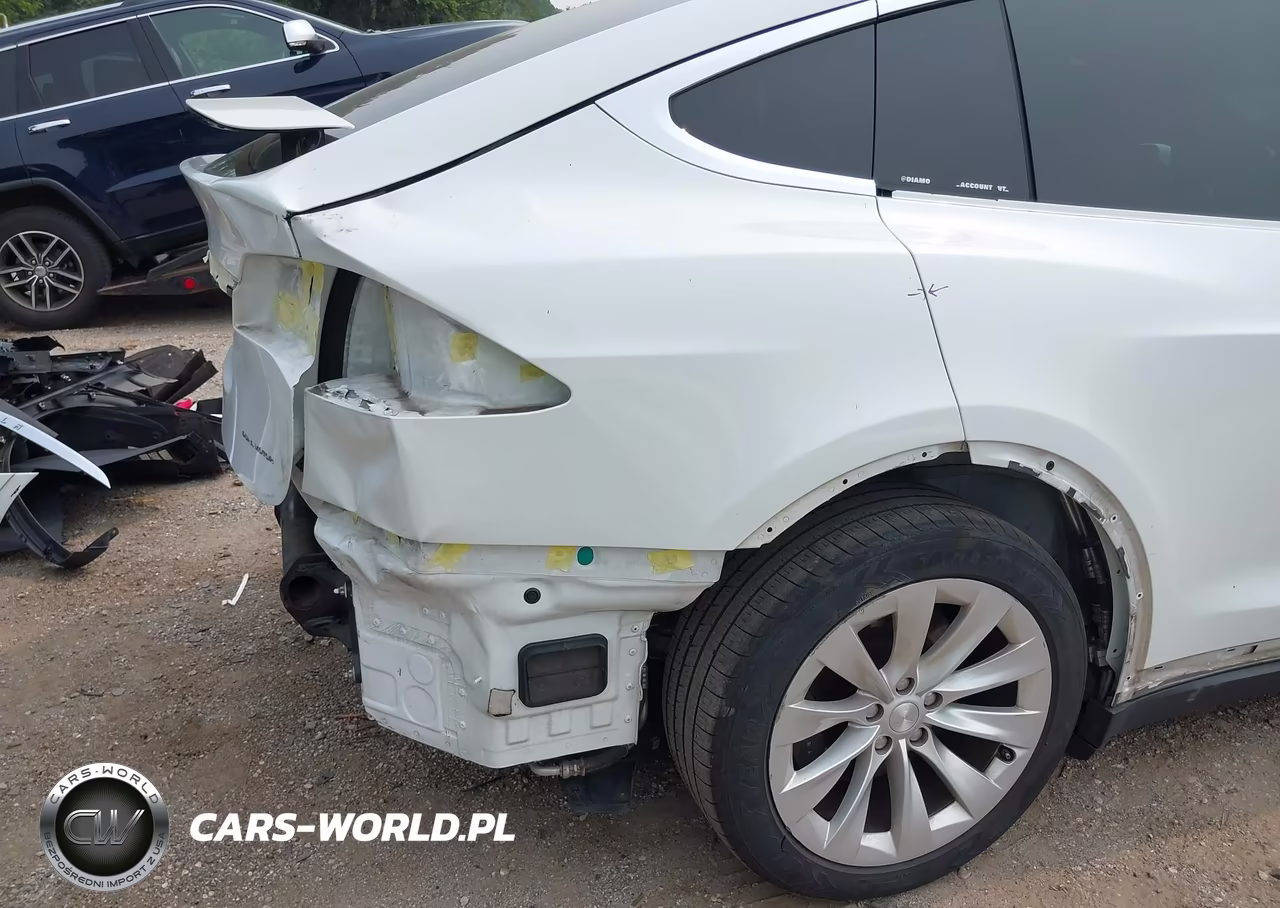 2020 Tesla Model X Long Range Dual Motor All-Wheel Drive-Long Range Plus Dual Motor All-Wheel Drive VIN:5YJXCBE2XLF285999 - 12