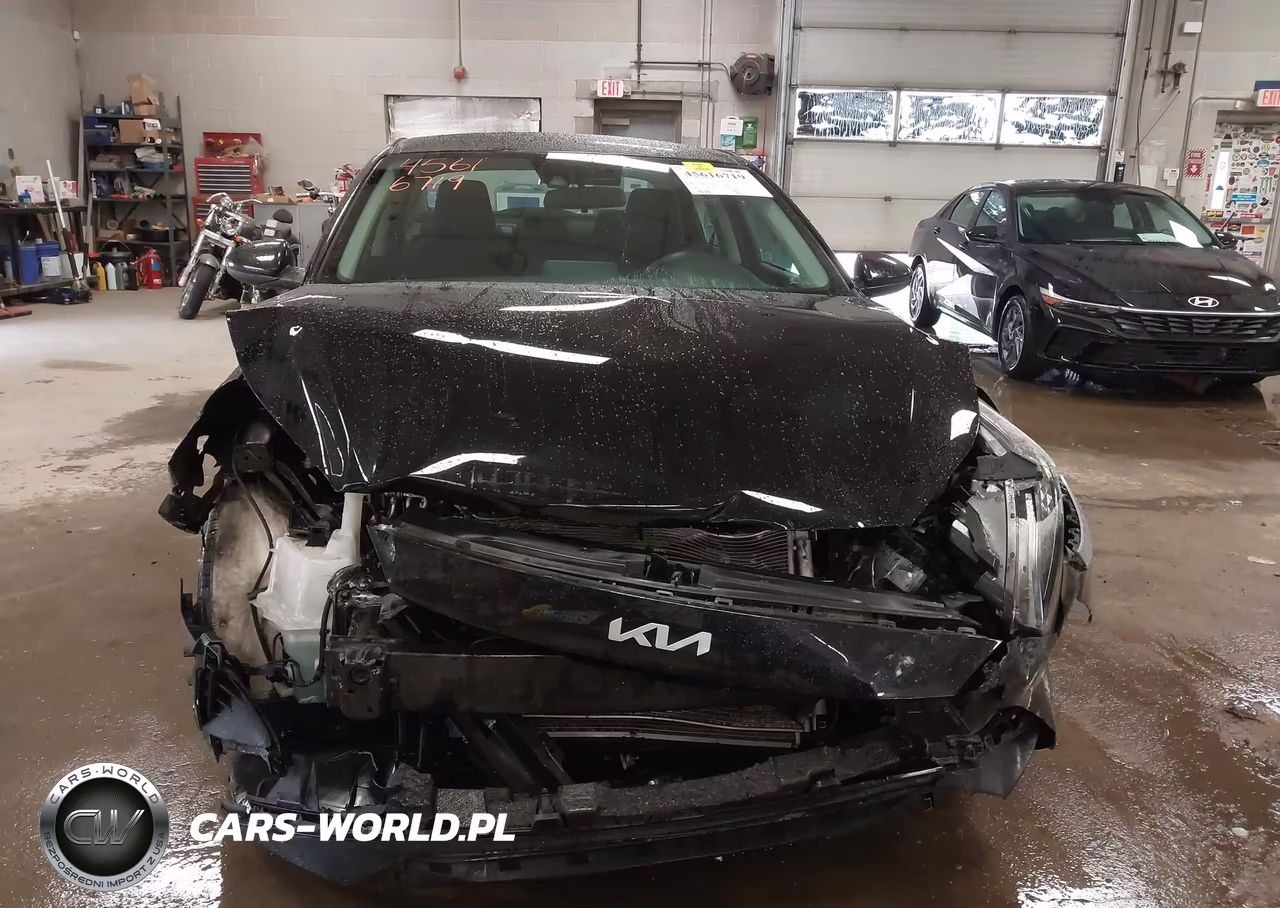 2023 Kia Forte Lxs VIN:3KPF24AD0PE538289 - 6