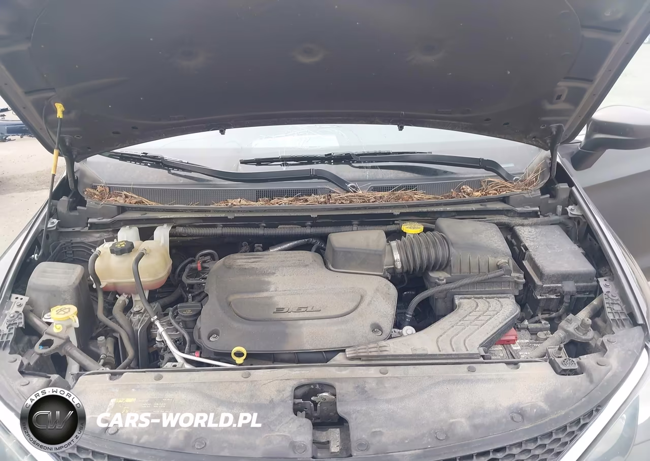 2020 Chrysler Voyager Lxi VIN:2C4RC1DG6LR181854 - 10