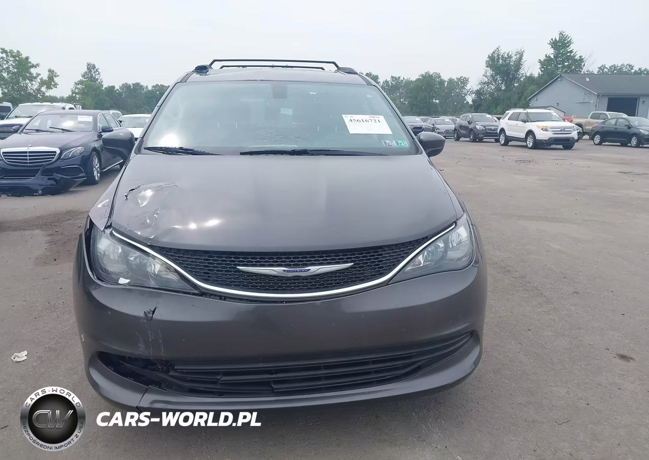 2020 Chrysler Voyager Lxi VIN:2C4RC1DG6LR181854 - 12