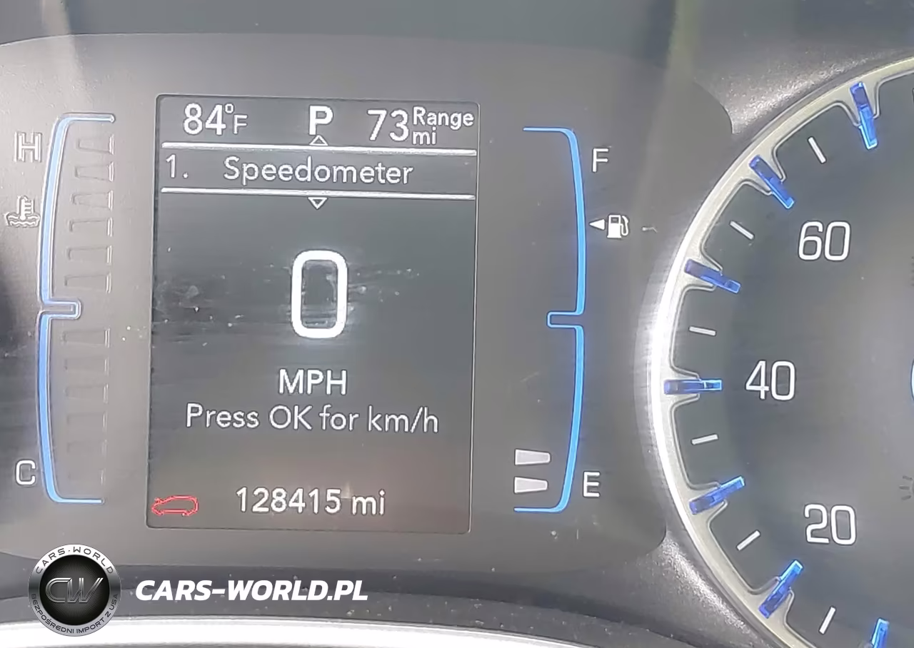 2020 Chrysler Voyager Lxi VIN:2C4RC1DG6LR181854 - 15