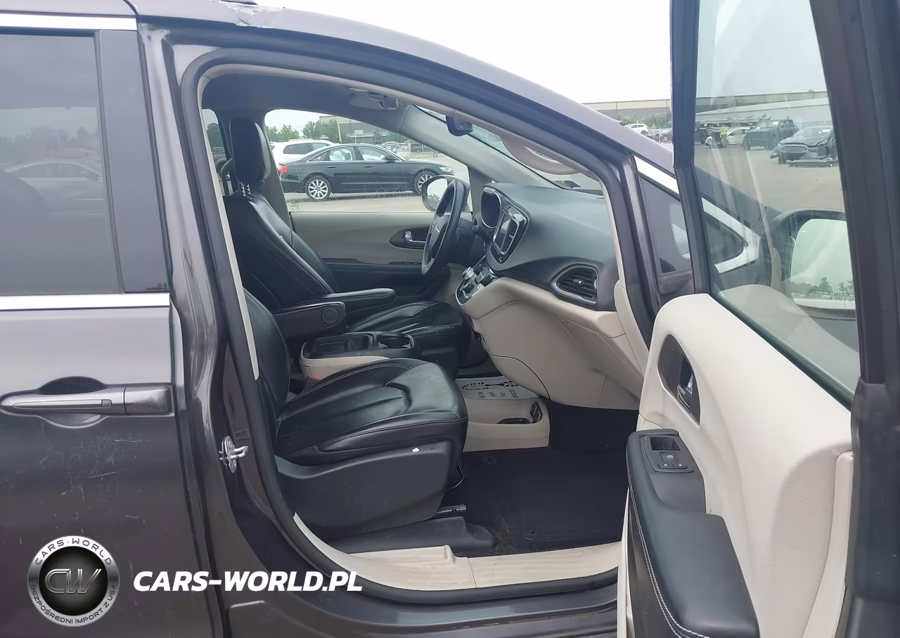 2020 Chrysler Voyager Lxi VIN:2C4RC1DG6LR181854 - 5