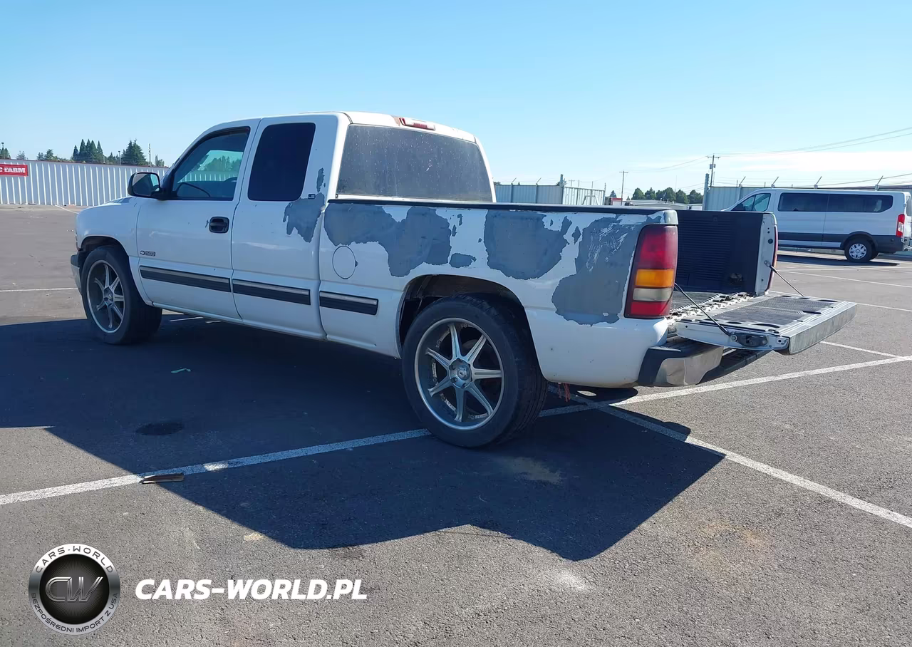 1999 Chevrolet Silverado 1500 Ls VIN:2GCEC19VXX1260356 - 3
