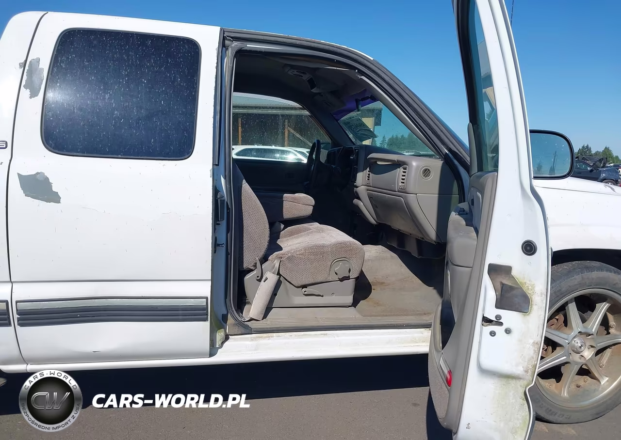 1999 Chevrolet Silverado 1500 Ls VIN:2GCEC19VXX1260356 - 5
