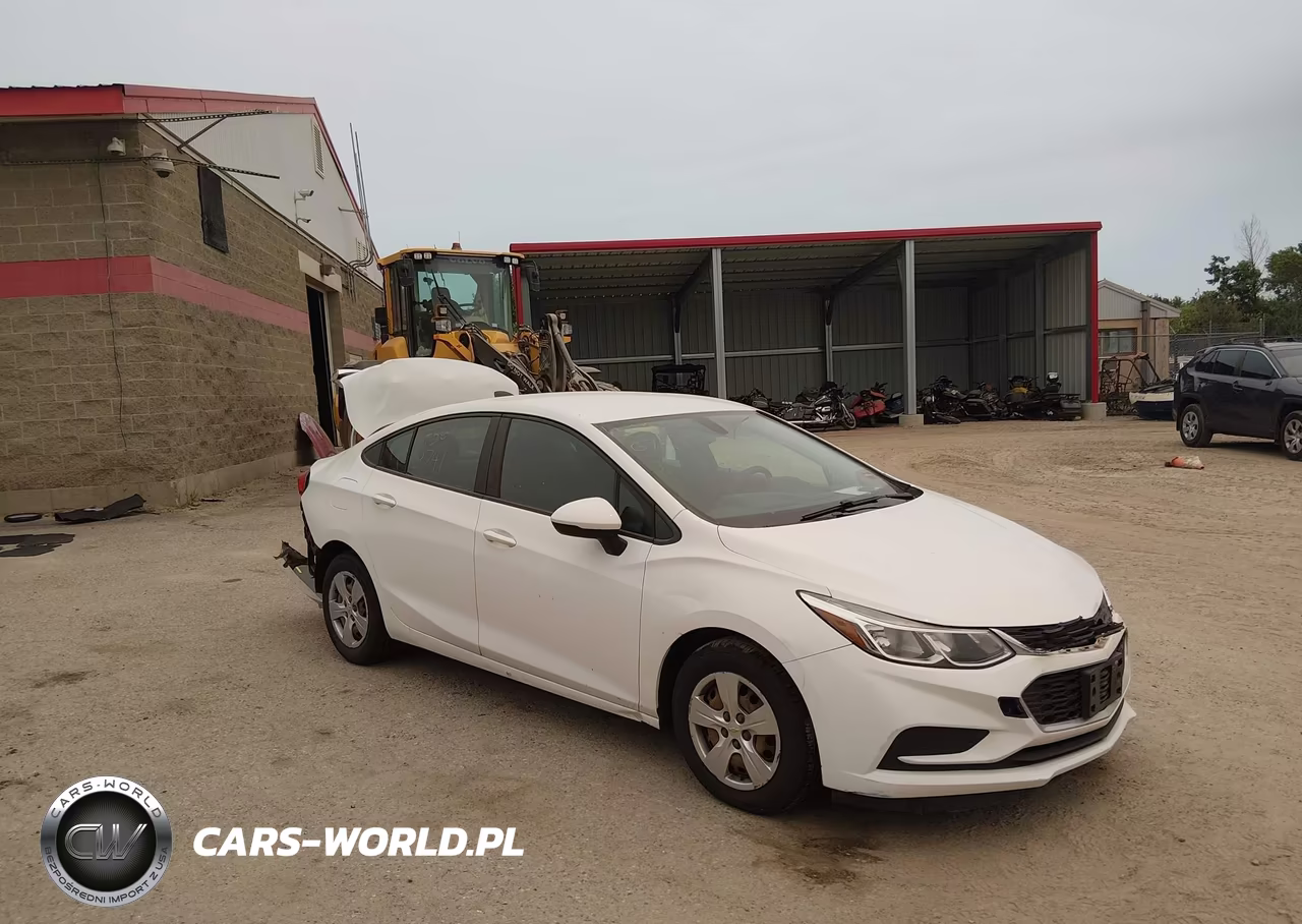 2016 Chevrolet Cruze Ls Auto – zdjęcie 1 z 17