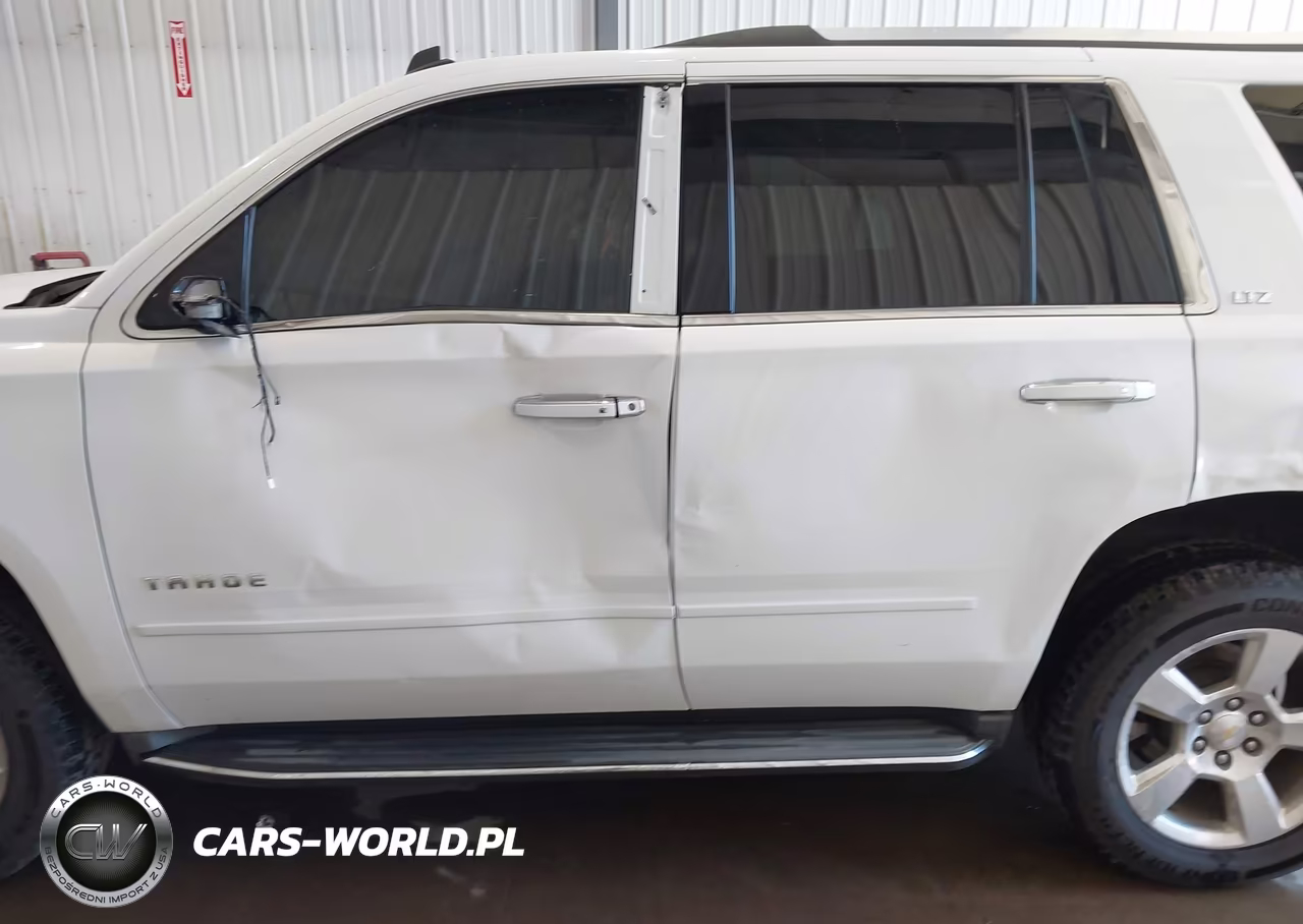 2015 Chevrolet Tahoe Ltz VIN:1GNSKCKC8FR238234 - 14