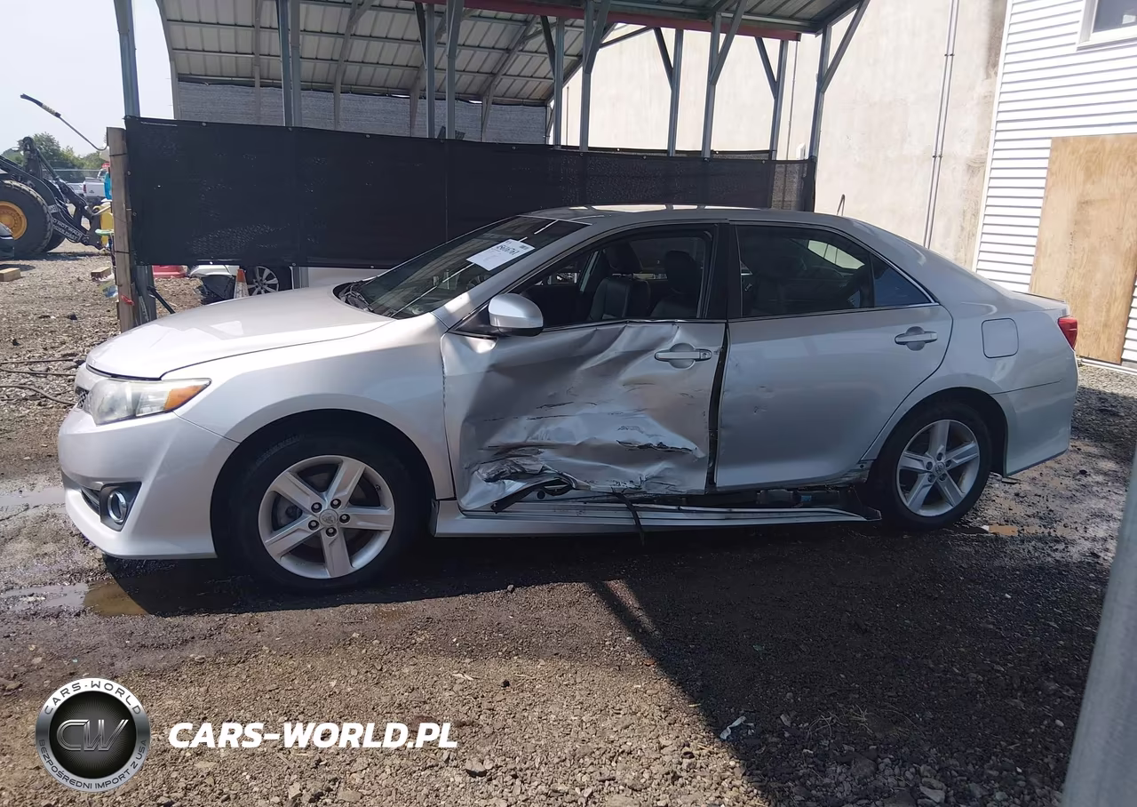 2014 Toyota Camry Se VIN:4T1BF1FK6EU390491 - 14