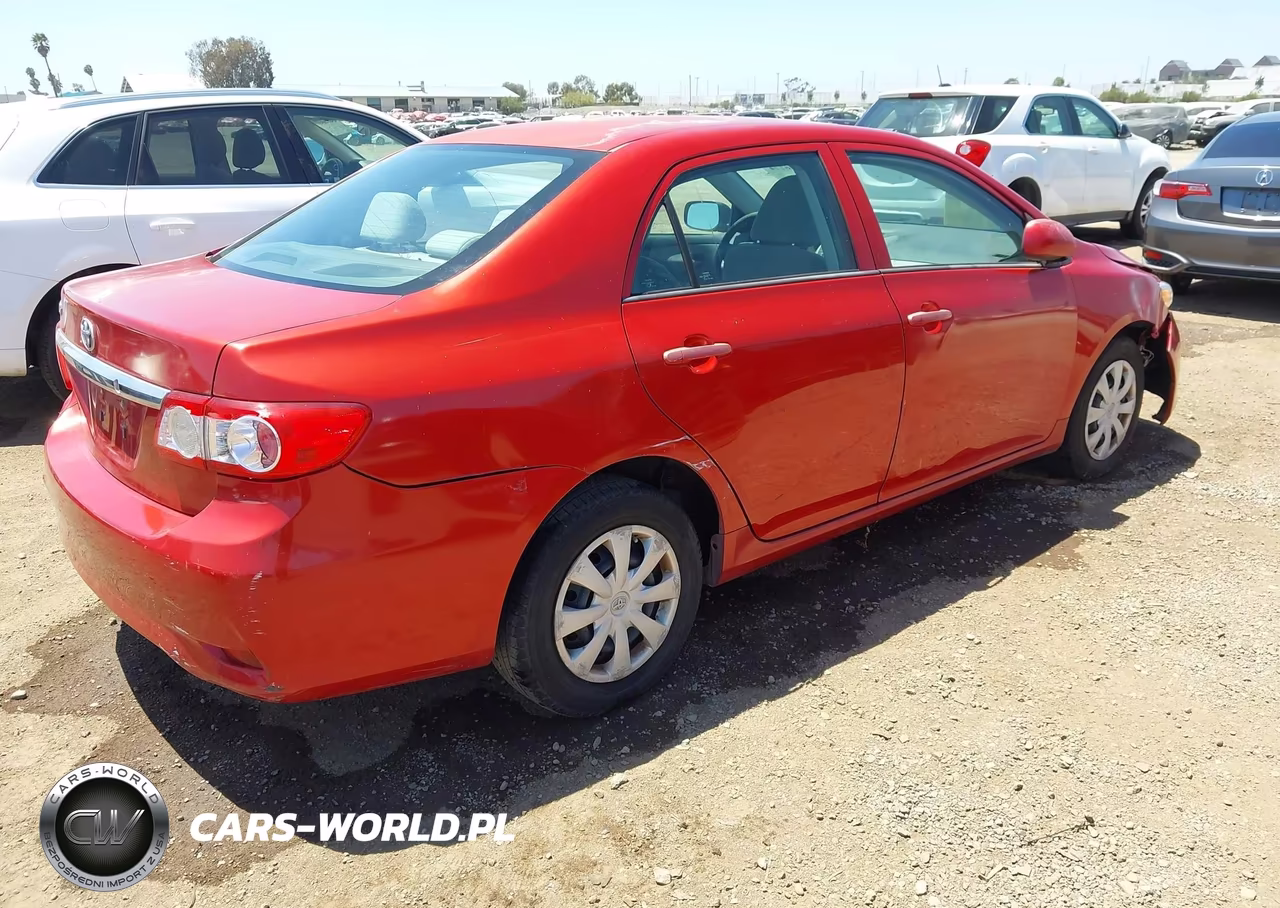 2013 Toyota Corolla L VIN:5YFBU4EEXDP173755 - 4