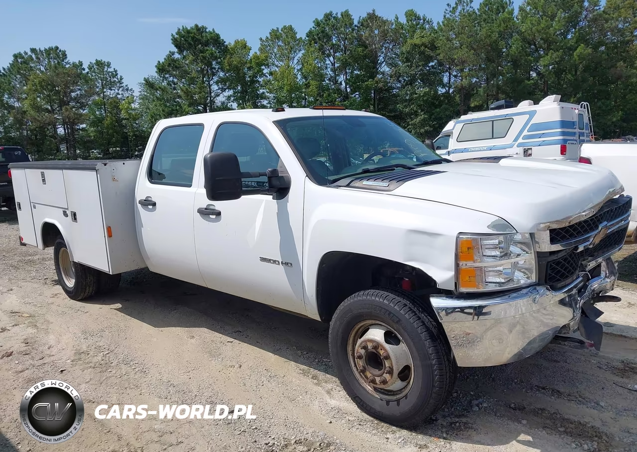2011 Chevrolet Silverado 3500Hd Chassis Work Truck VIN:1GB4CZCL4BF240224 - 17