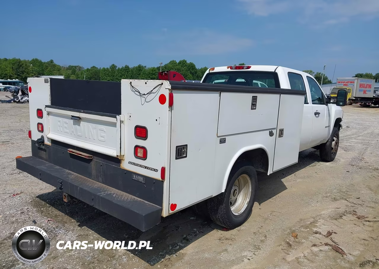 2011 Chevrolet Silverado 3500Hd Chassis Work Truck VIN:1GB4CZCL4BF240224 - 4