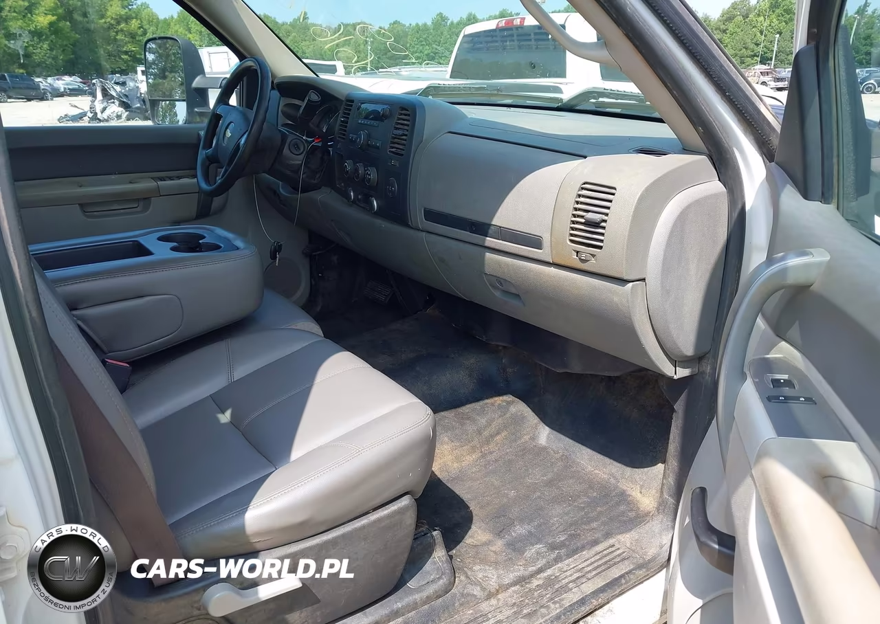 2011 Chevrolet Silverado 3500Hd Chassis Work Truck VIN:1GB4CZCL4BF240224 - 7