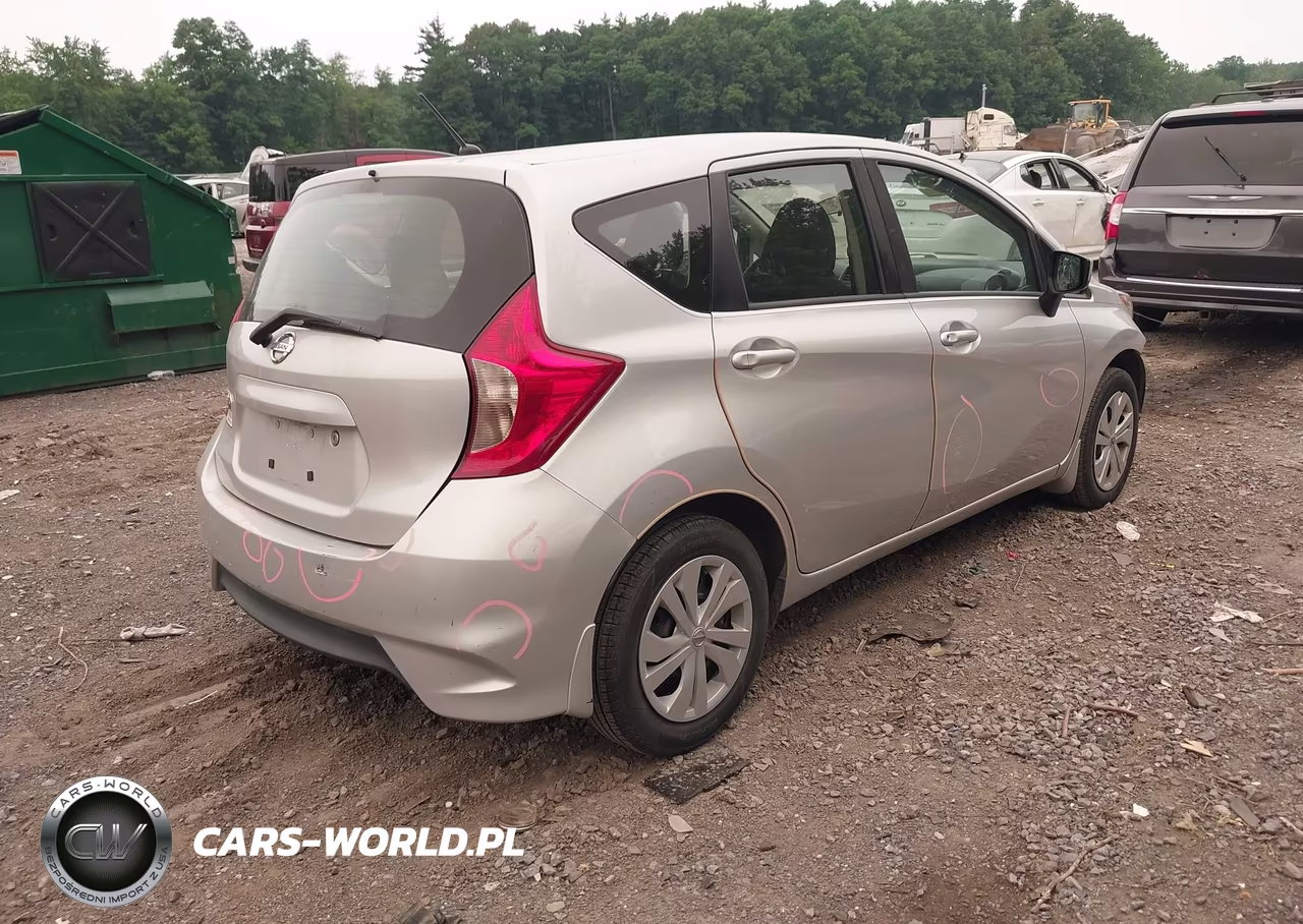 2018 Nissan Versa Note S VIN:3N1CE2CP1JL356323 - 4
