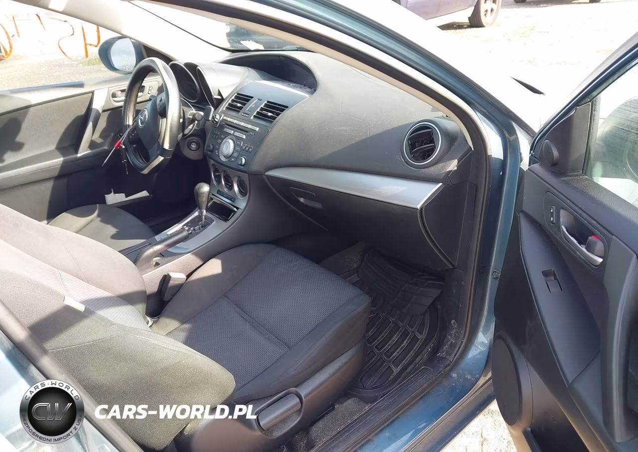 2011 Mazda Mazda3 I Touring VIN:JM1BL1VGXB1411916 - 5