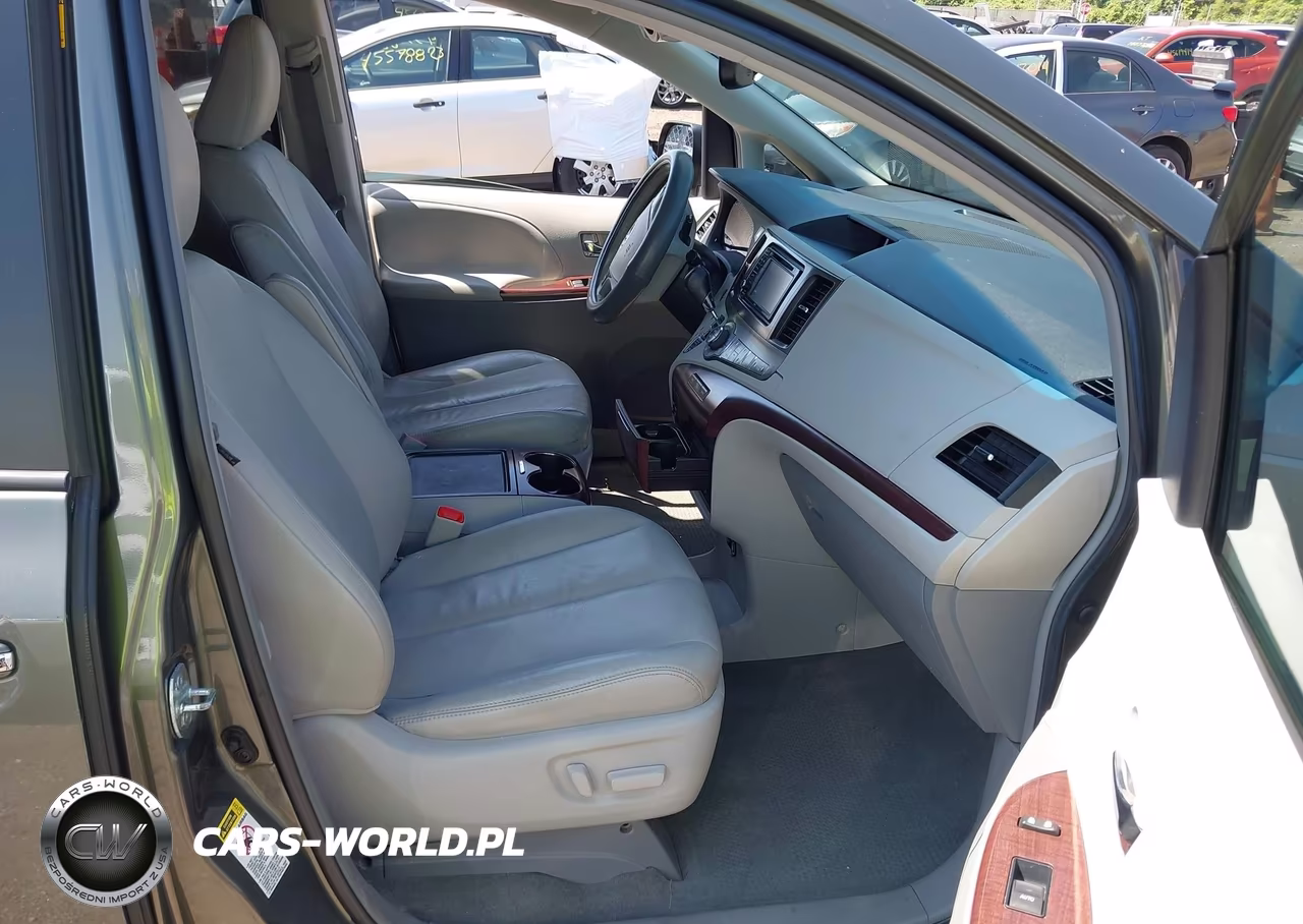 2012 Toyota Sienna Xle V6 8 Passenger VIN:5TDYK3DC7CS237444 - 5