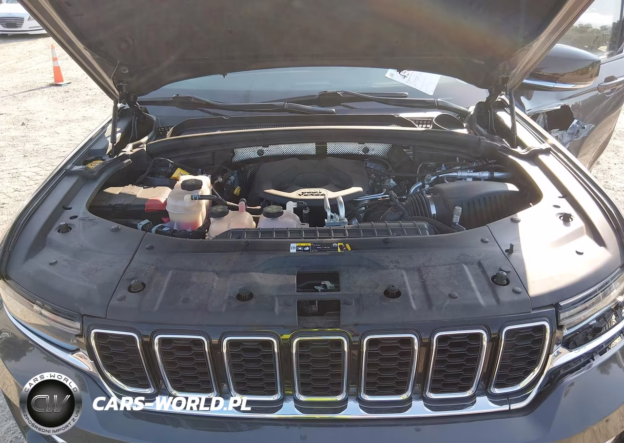 2022 Jeep Grand Cherokee 4Xe Limited 4X4 VIN:1C4RJYB68N8777734 - 10