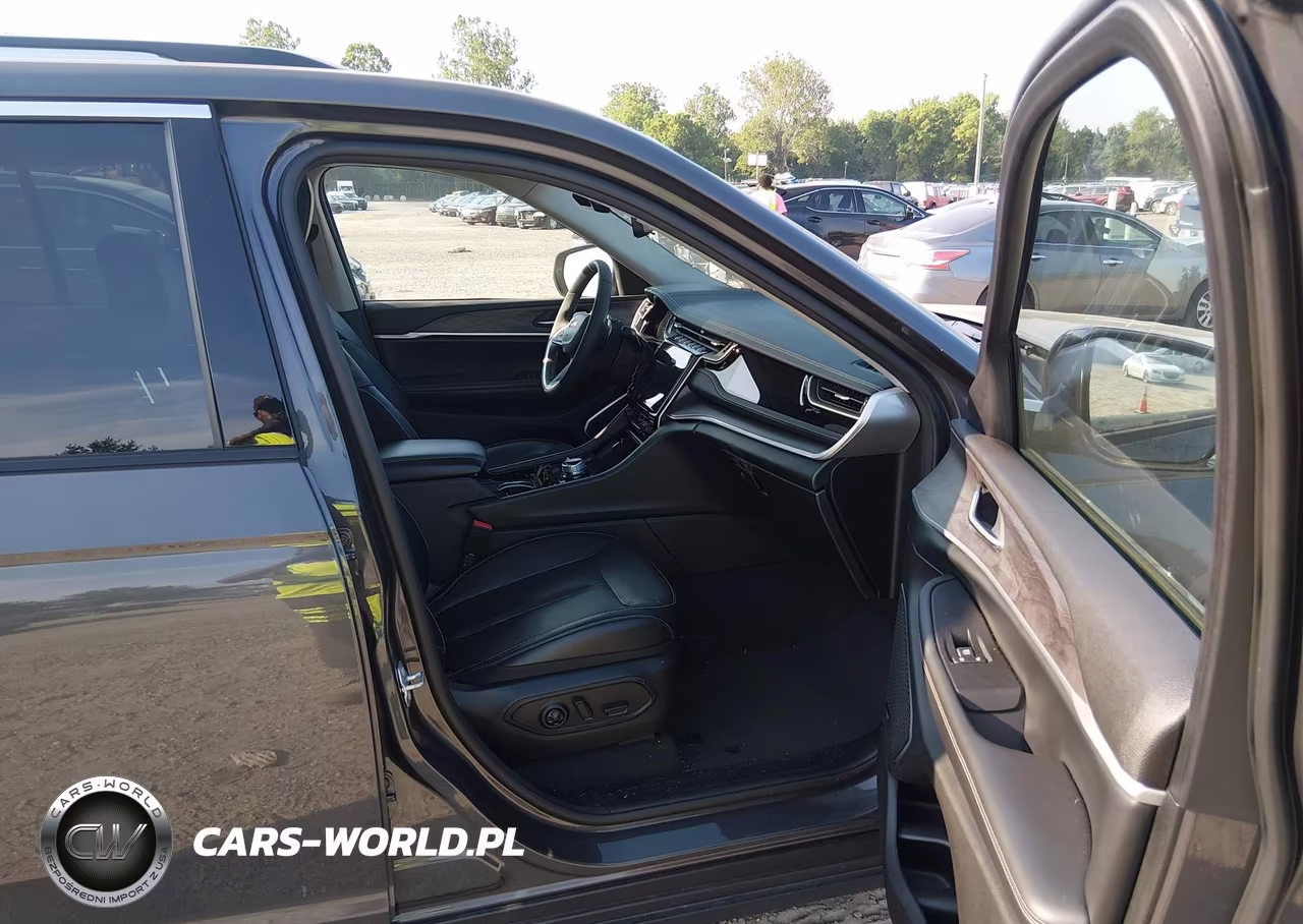 2022 Jeep Grand Cherokee 4Xe Limited 4X4 VIN:1C4RJYB68N8777734 - 5