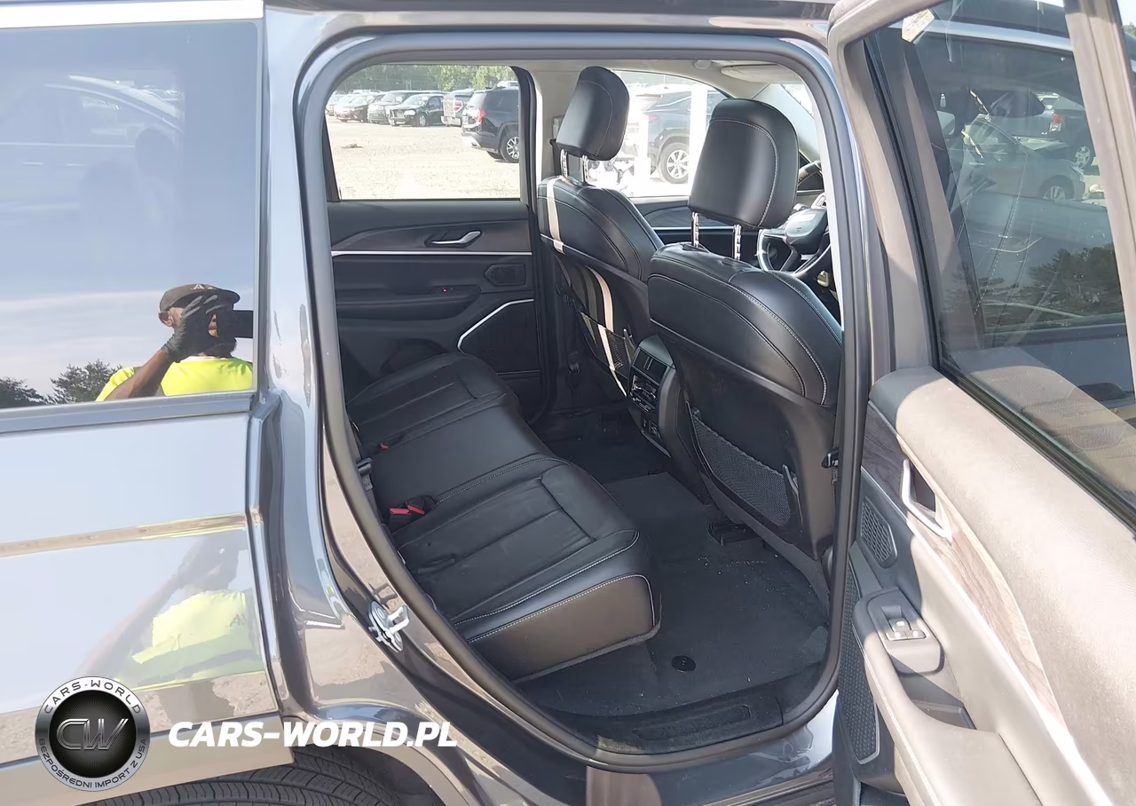 2022 Jeep Grand Cherokee 4Xe Limited 4X4 VIN:1C4RJYB68N8777734 - 8