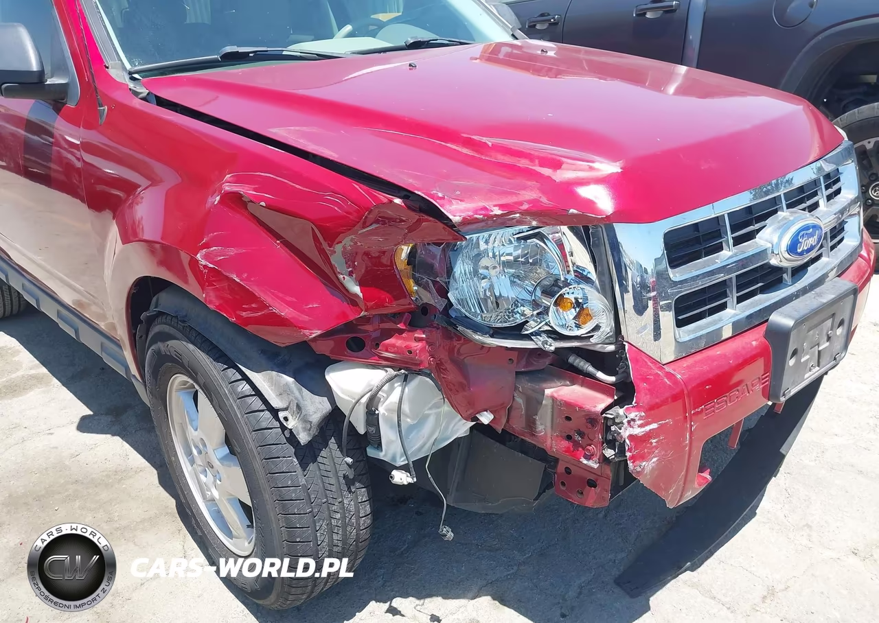 2011 Ford Escape Xlt VIN:1FMCU0D72BKC51386 - 6