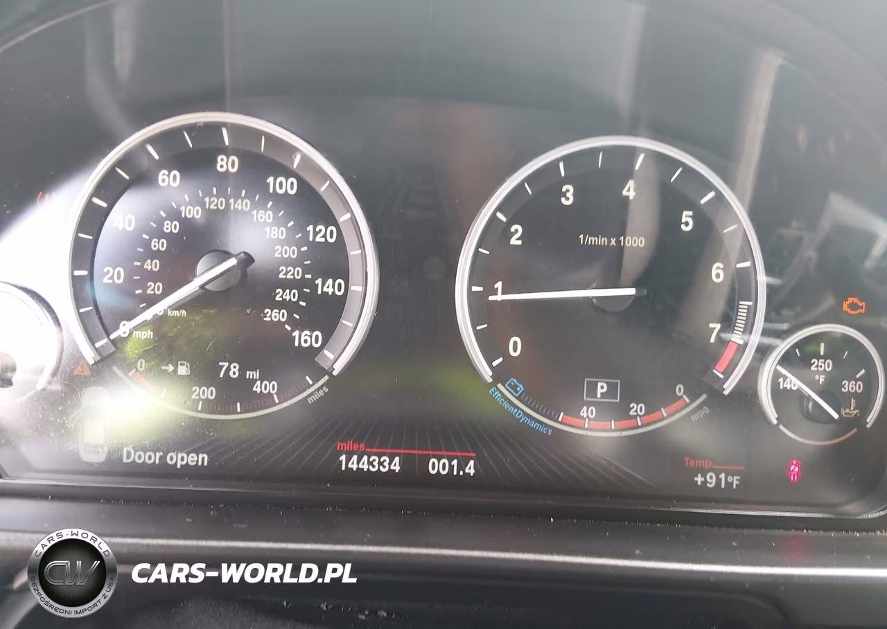 2016 BMW 528I VIN:WBA5A5C54GG351631 - 15