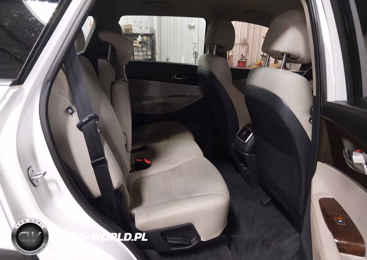 2017 Kia Sorento 3.3L Lx VIN:5XYPG4A56HG278791 - 8