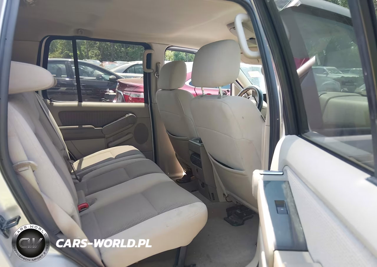 2006 Ford Explorer Xlt VIN:1FMEU73816ZA13053 - 8