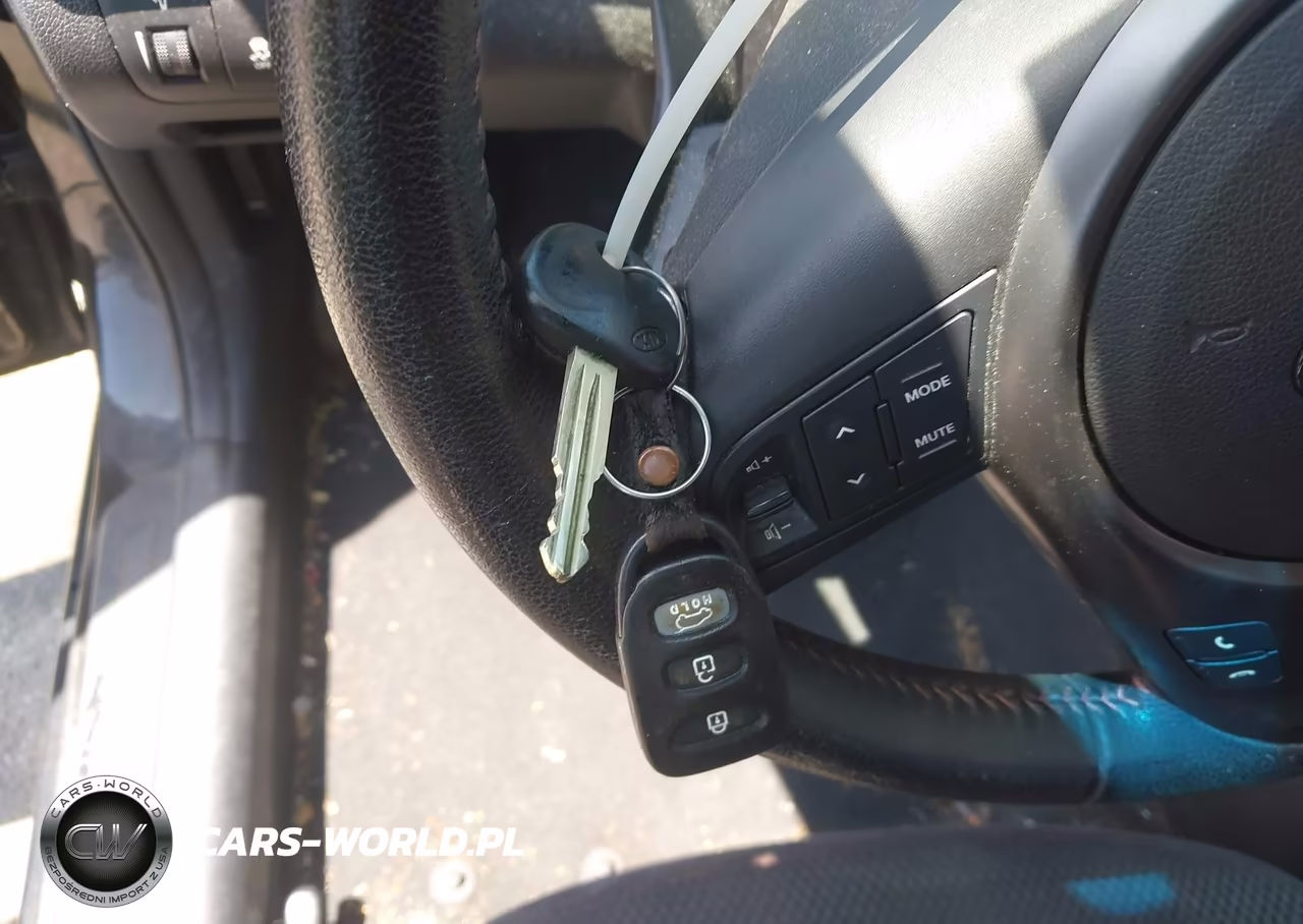2011 Kia Forte Sx VIN:KNAFW5A37B5329392 - 11