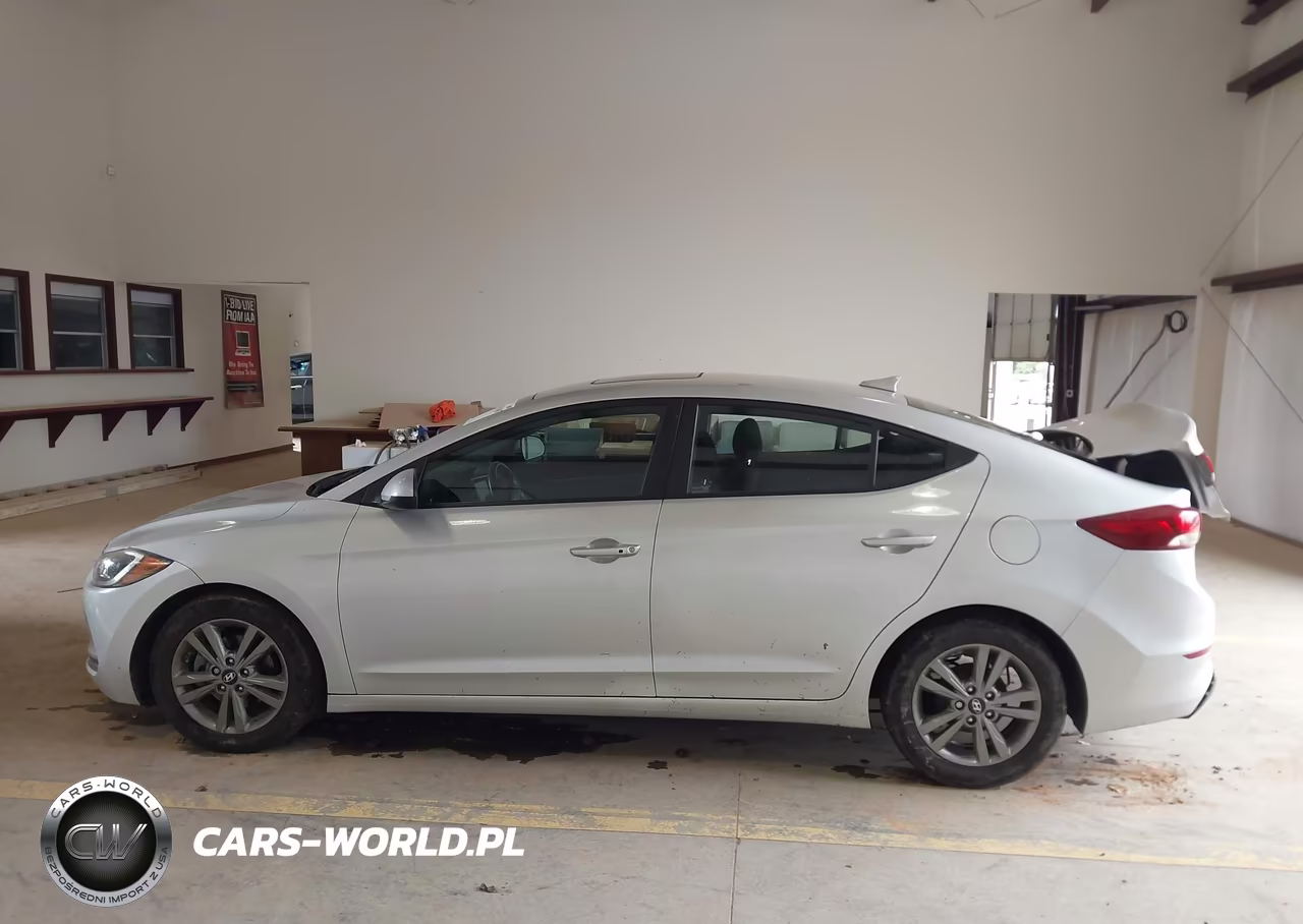 2017 Hyundai Elantra Value Edition VIN:5NPD84LF5HH144997 - 14