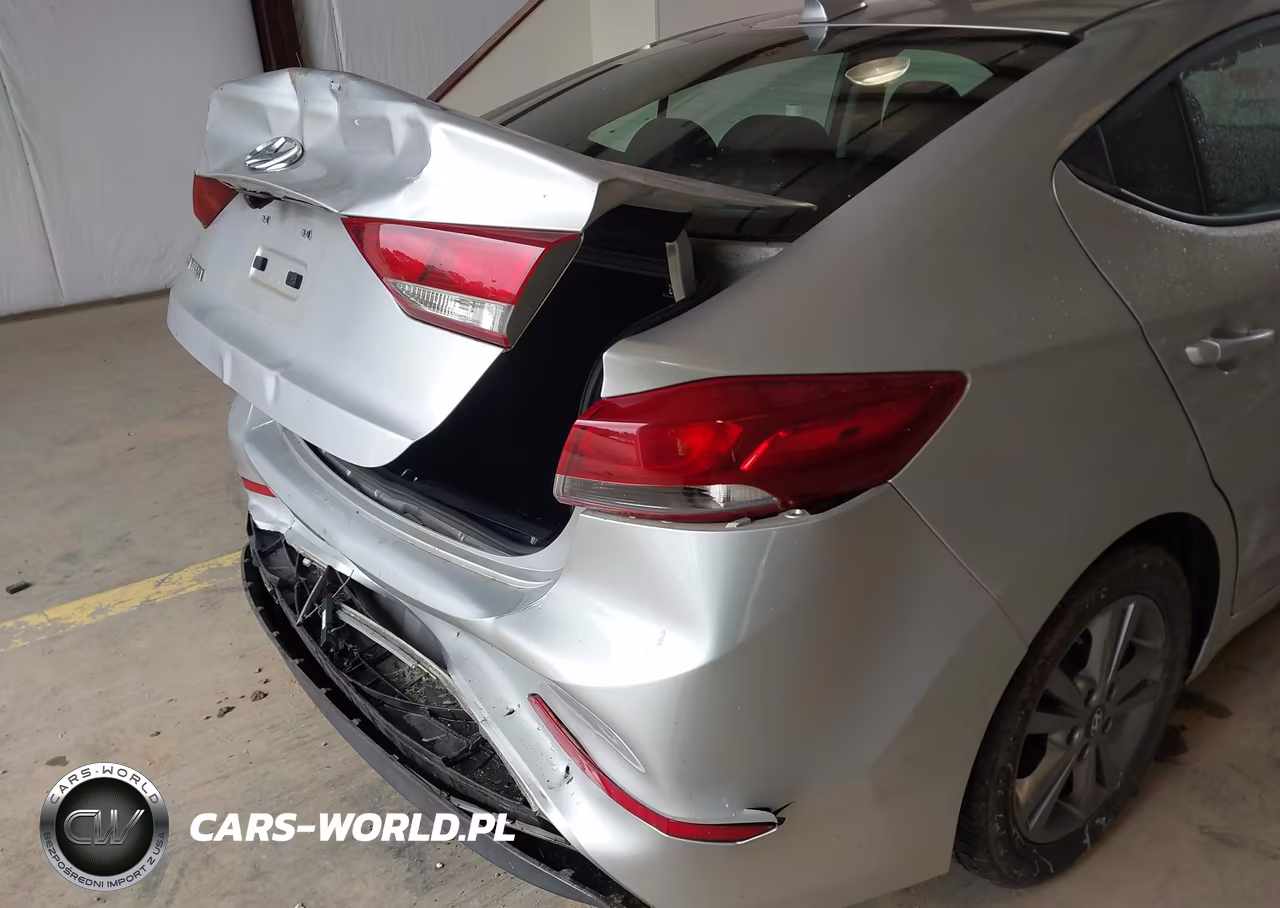 2017 Hyundai Elantra Value Edition VIN:5NPD84LF5HH144997 - 18