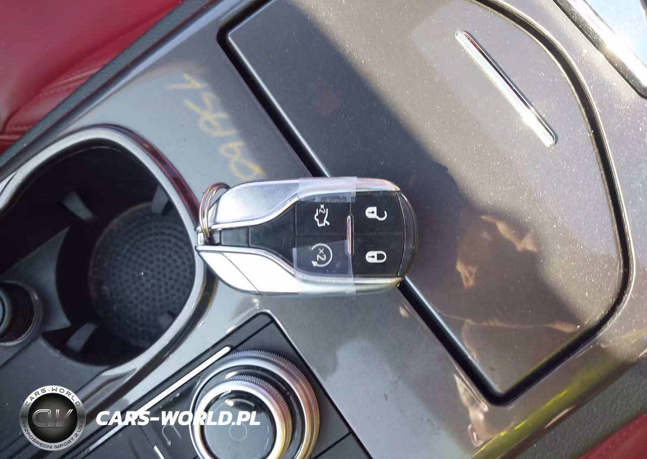 2018 Maserati Ghibli S Q4 Granlusso VIN:ZAM57YTL1J1271095 - 11