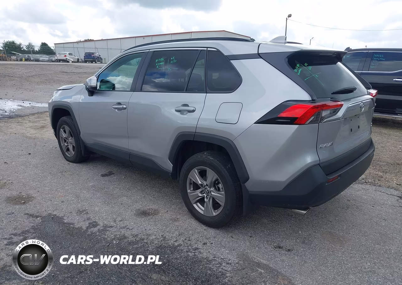 2024 Toyota Rav4 Xle VIN:2T3W1RFV1RC276356 - 3