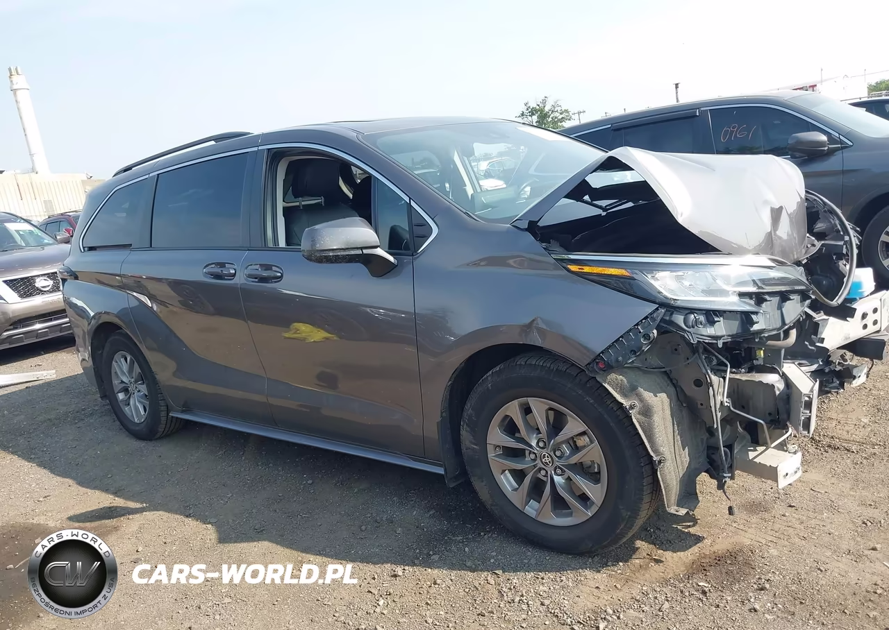 2023 Toyota Sienna Le VIN:5TDBSKFC3PS078991 - 13