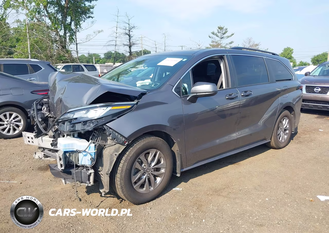 2023 Toyota Sienna Le VIN:5TDBSKFC3PS078991 - 2