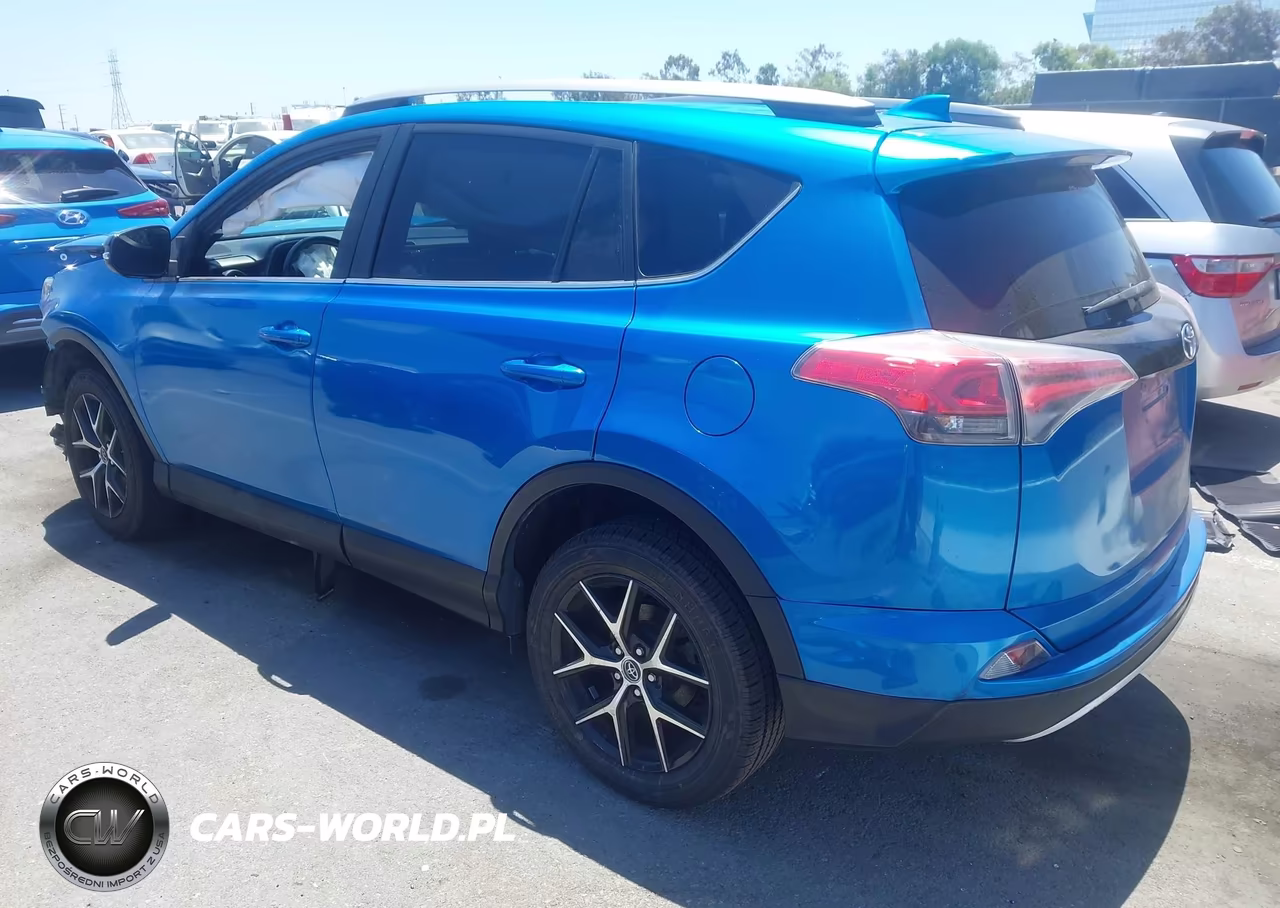 2018 Toyota Rav4 Se VIN:2T3NFREV1JW503319 - 3