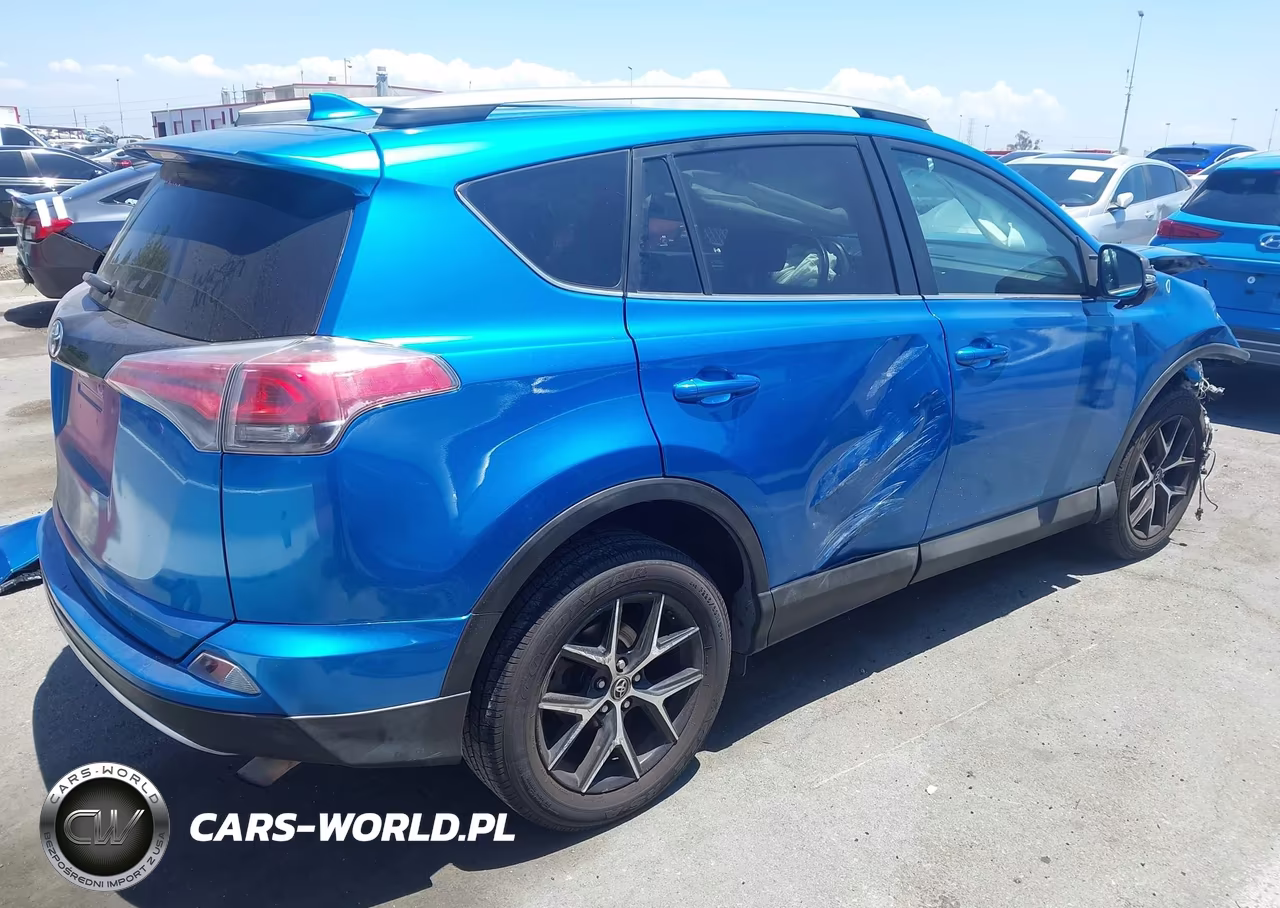 2018 Toyota Rav4 Se VIN:2T3NFREV1JW503319 - 4