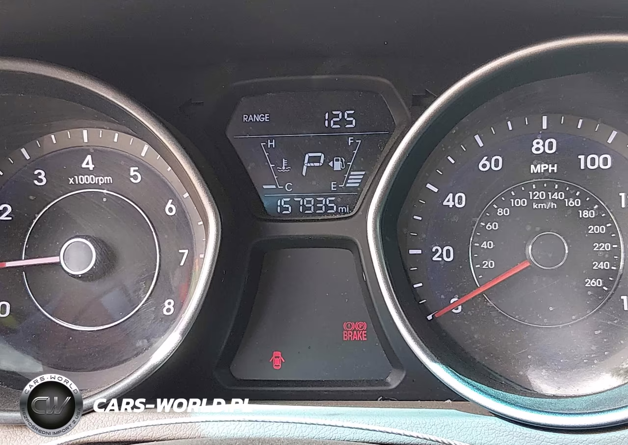 2016 Hyundai Elantra Value Edition VIN:5NPDH4AE2GH674031 - 7