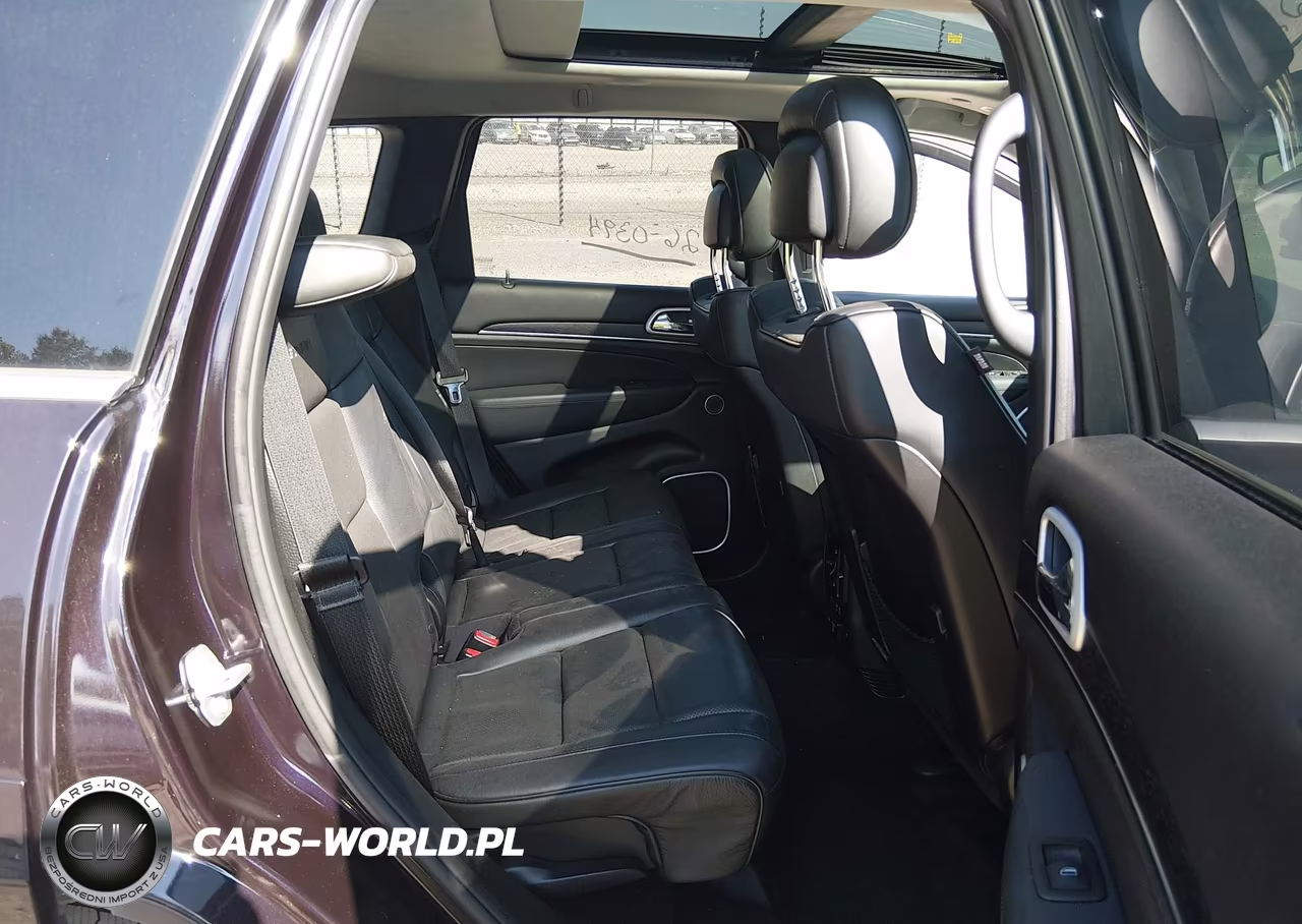 2018 Jeep Grand Cherokee Summit 4X4 VIN:1C4RJFJG1JC453935 - 8